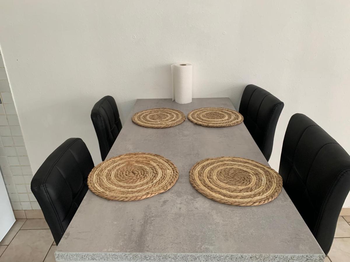 Studio Paul - Terrasse - Parking Gratuit - Need And Co Apartment Blois Bagian luar foto